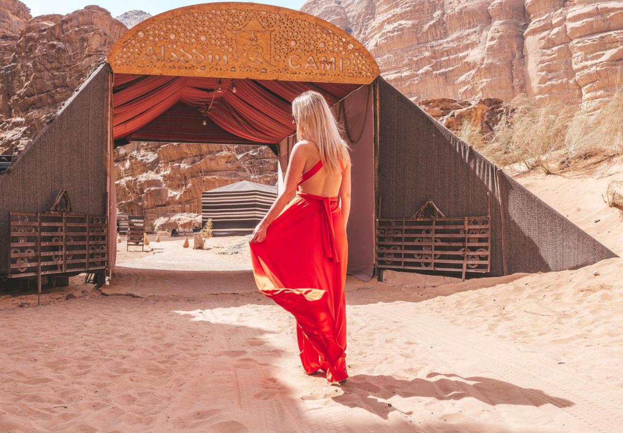 Aladdin Camp Hotel Wadi Rum Eksteriør billede